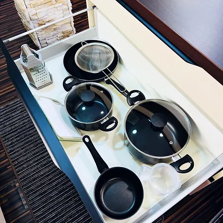 Moderny 2-spalnovy Twins White S Balkonom Daire Michalovce