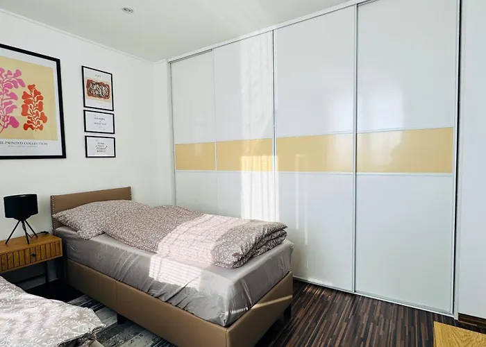 Moderny 2-spalnovy Twins White S Balkonom Michalovce