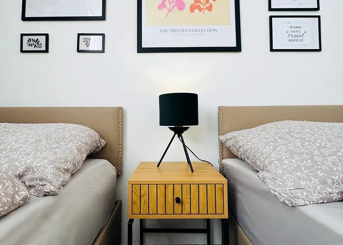 Lejlighed Moderny 2-spalnovy Twins White S Balkonom Michalovce