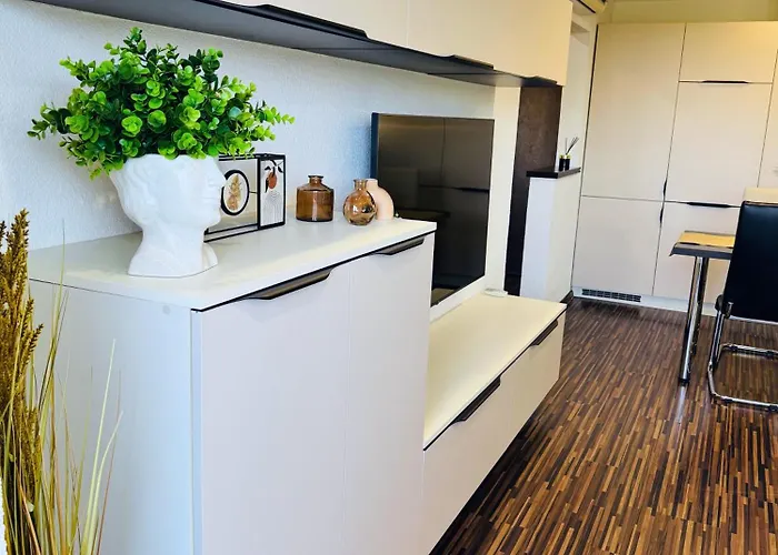 Moderny 2-spalnovy Twins White S Balkonom Lejlighed Michalovce