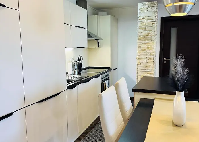 Lejlighed Moderny 2-spalnovy Twins White S Balkonom *