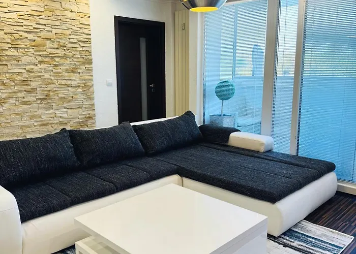 Lejlighed Moderny 2-spalnovy Twins White S Balkonom