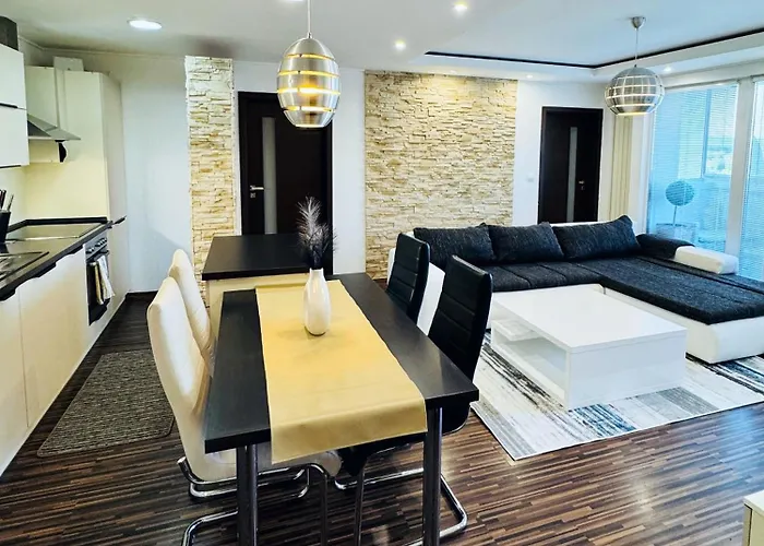 Moderny 2-spalnovy Twins White S Balkonom Michalovce